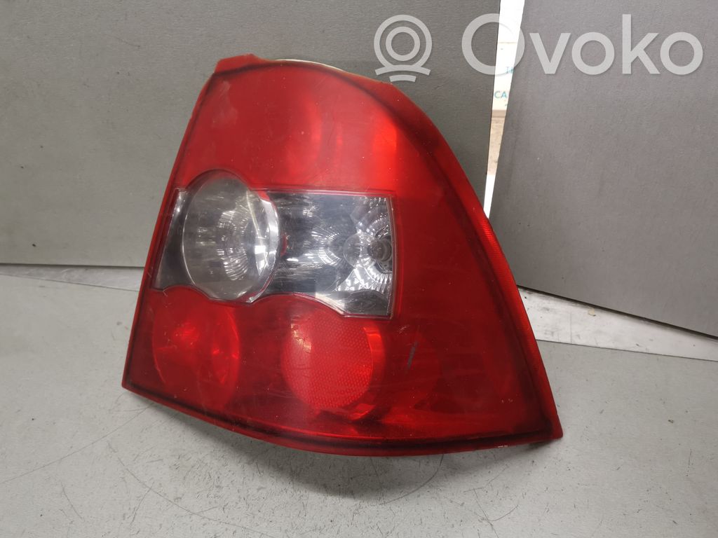 Rear/tail lights