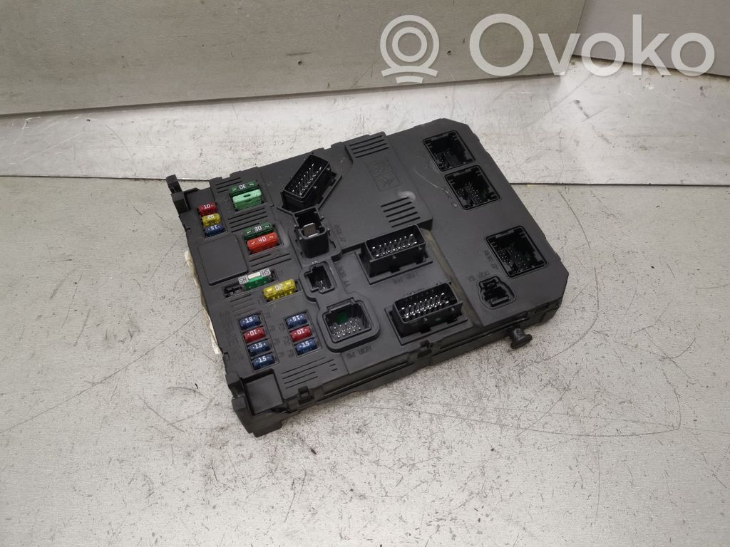 Peugeot 206 Drošinātāju bloks 