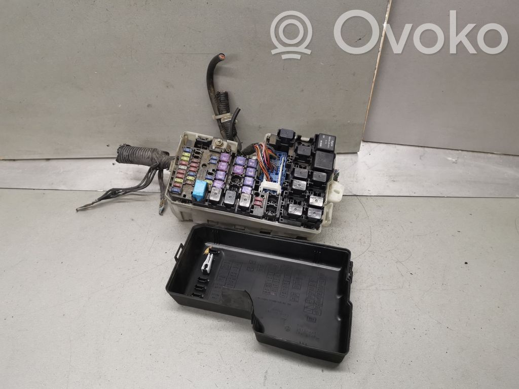 Mazda 5 Fuse module 