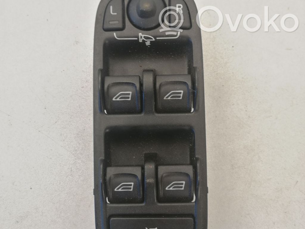 Volvo XC60 Electric window control switch 