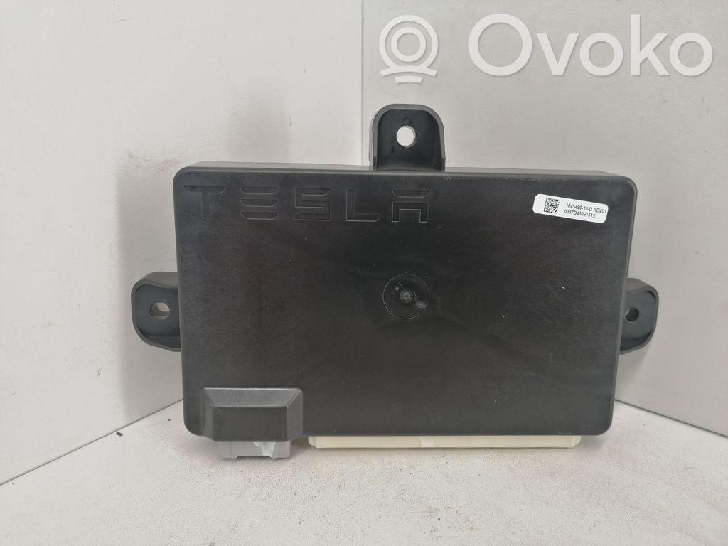 Tesla Model X Door control unit/module 