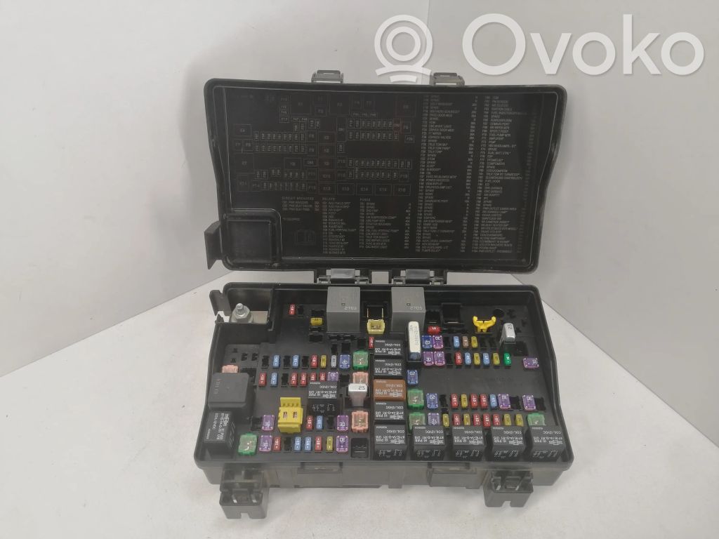 Dodge Durango Fuse box set 
