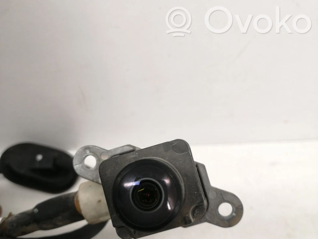 Reversing camera   68274730AC