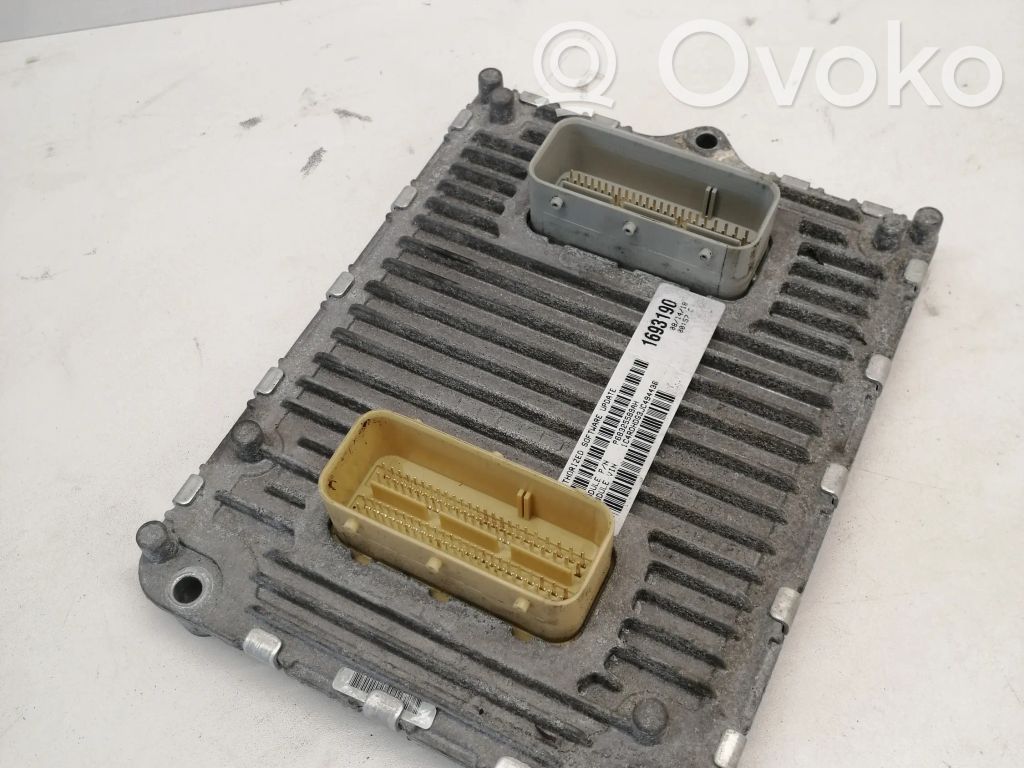 Dodge Durango Engine control unit/module 