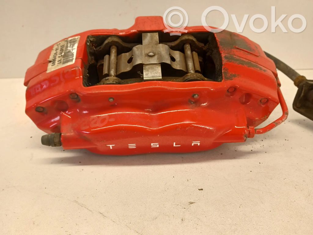 Tesla Model S Takajarrusatula 