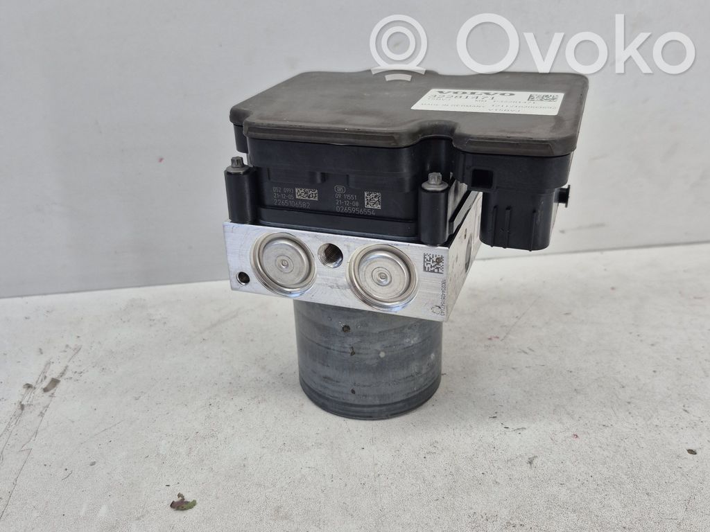 Volvo XC40 ABS Blokas 