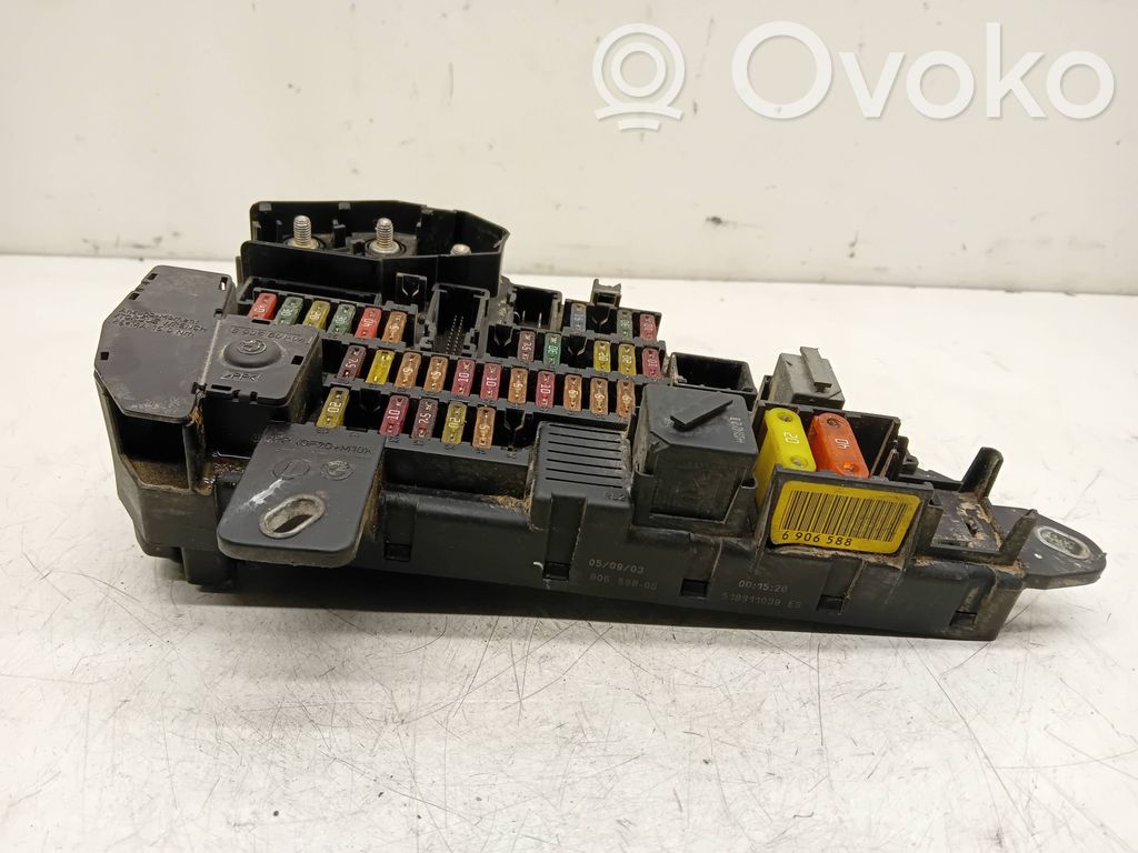 BMW 5 E60 E61 Drošinātāju bloks 