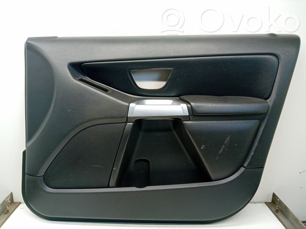 Volvo XC90 Etuoven verhoilu 