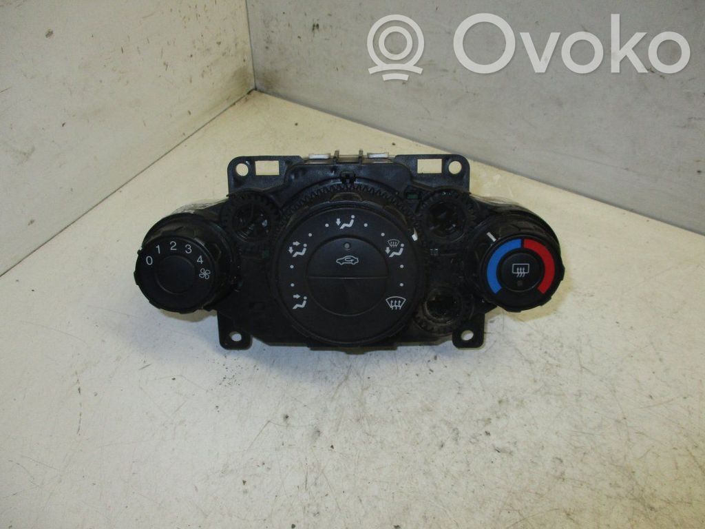 Ford Fiesta Climate control unit 