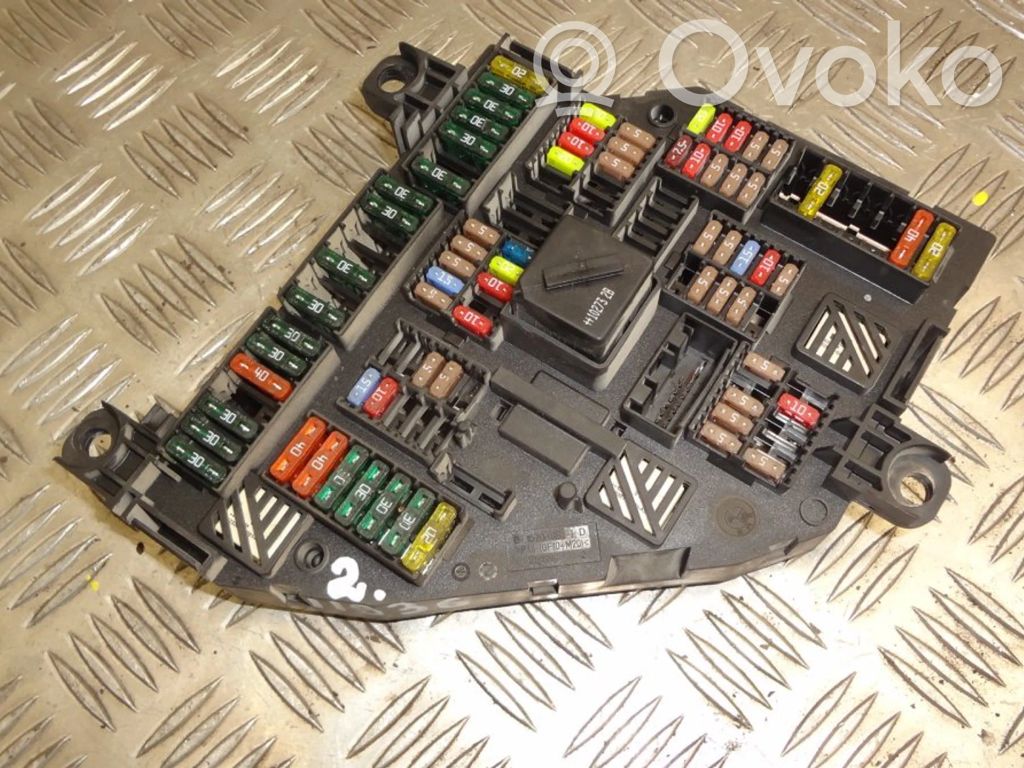 BMW 5 F10 F11 Drošinātāju kaste (komplekts) 