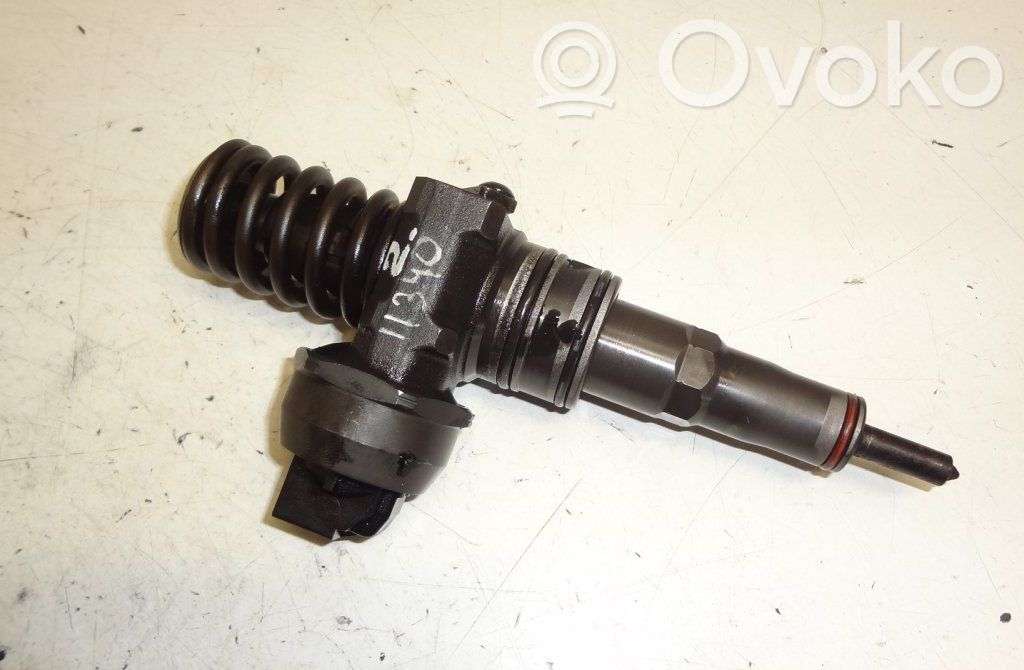 Inyector de combustible   0381300730BL