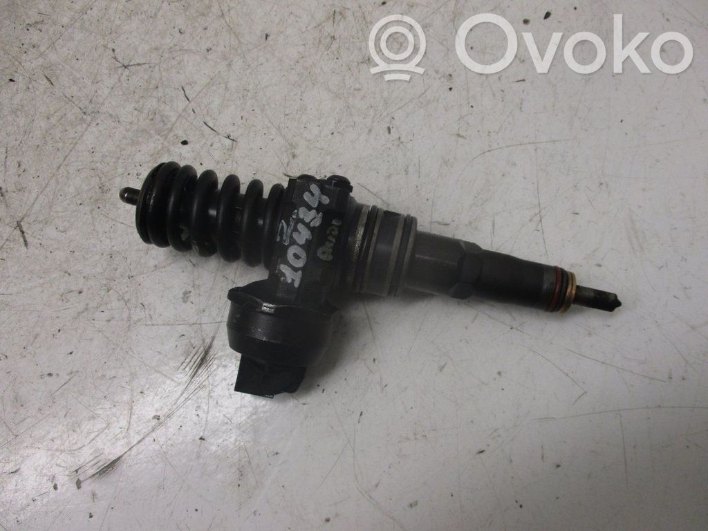 Audi A4 S4 B6 8E 8H Inyector de combustible 