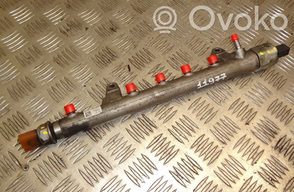 Volkswagen Golf VI Listwa wtryskowa 