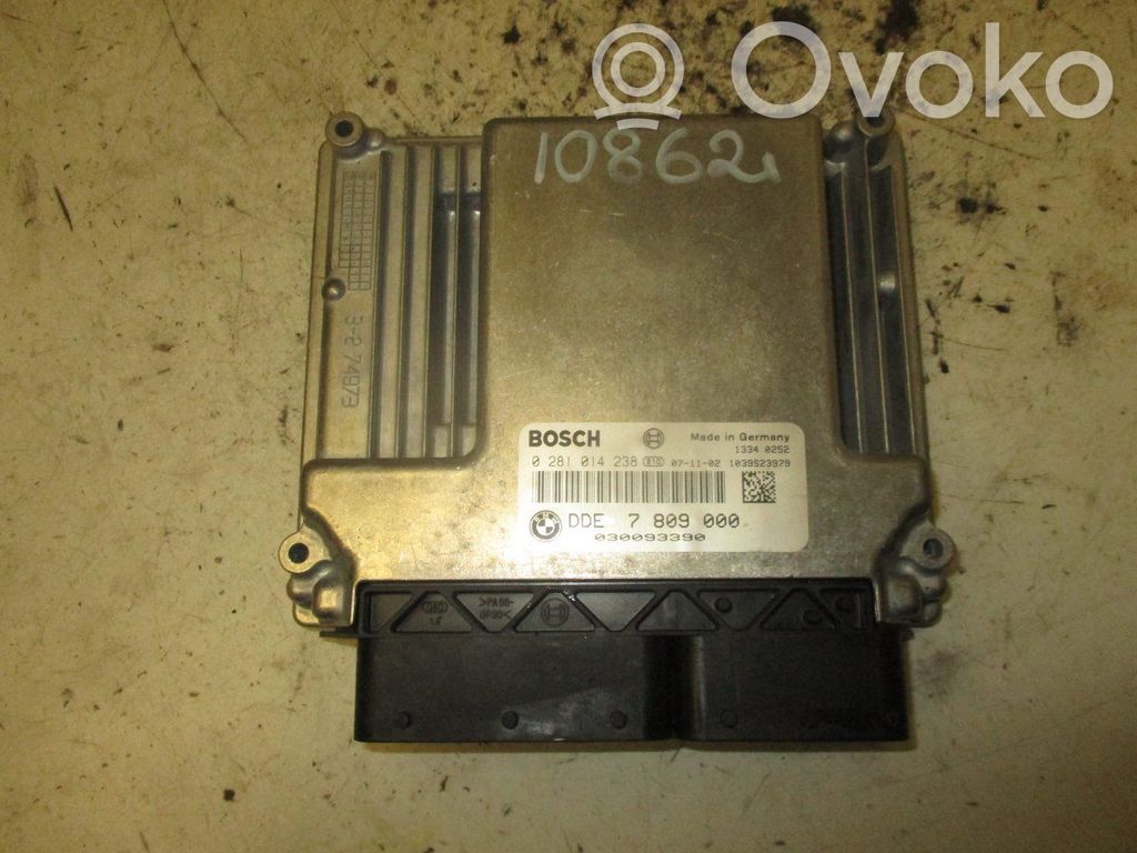 BMW 5 E60 E61 Engine control unit/module 