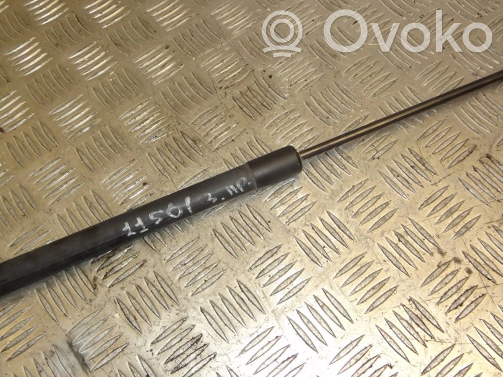 Audi Q7 4L Tailgate strut 