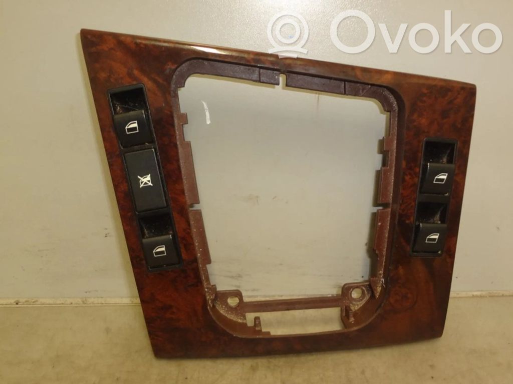 Elektrisko logu slēdzis   6902179,6902184