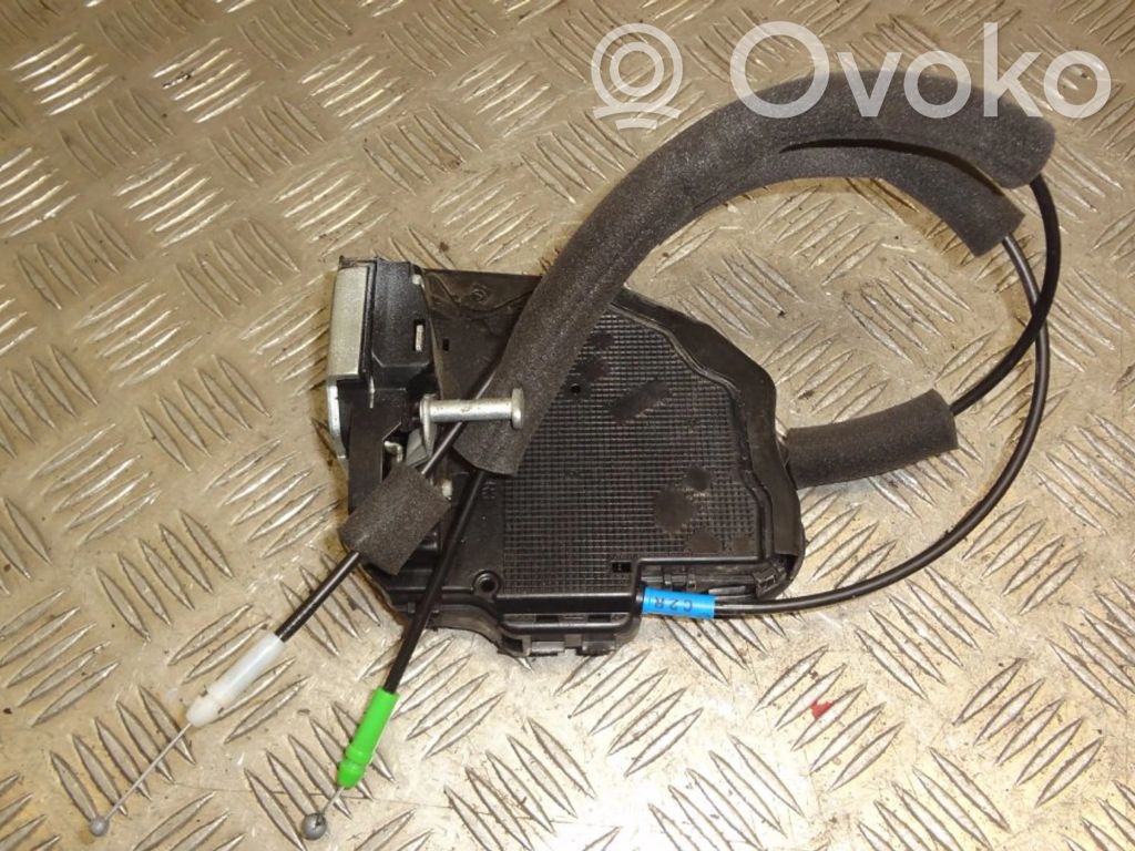 Subaru Forester SJ Cerradura de puerta trasera 