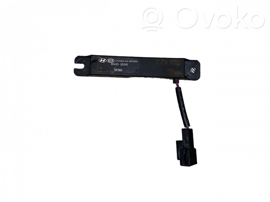Hyundai ix35 Antena radiowa 