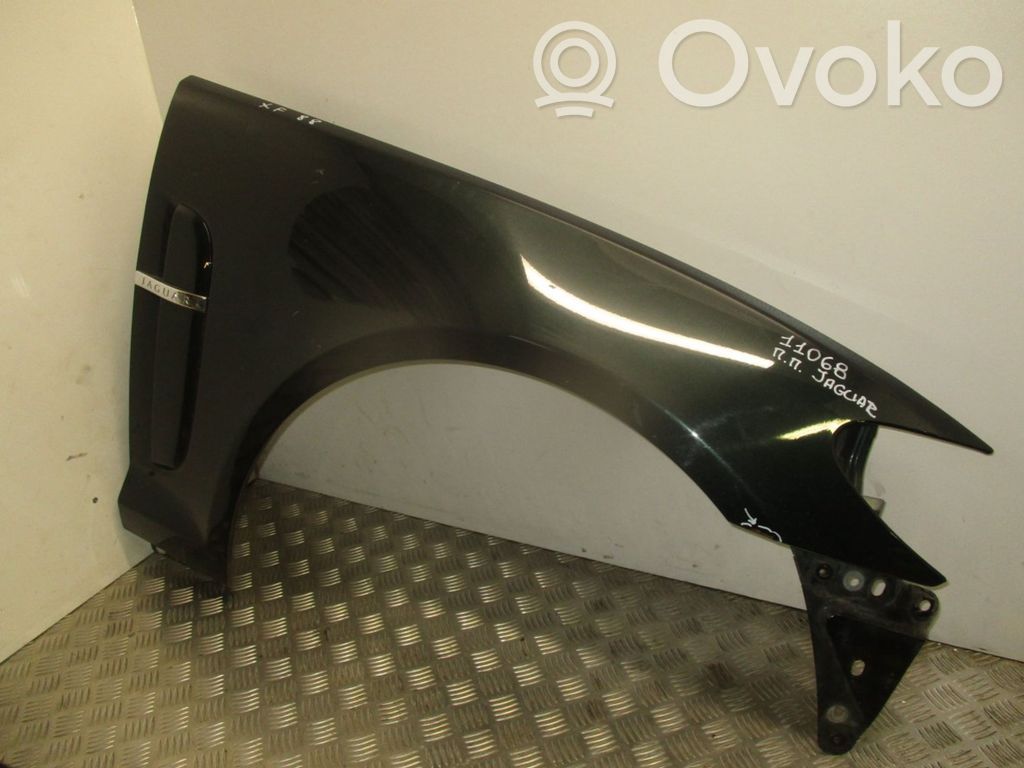 Jaguar XF Guardabarro 