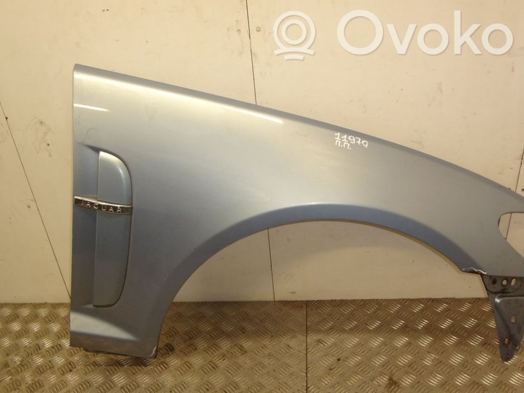Jaguar XF Guardabarro 