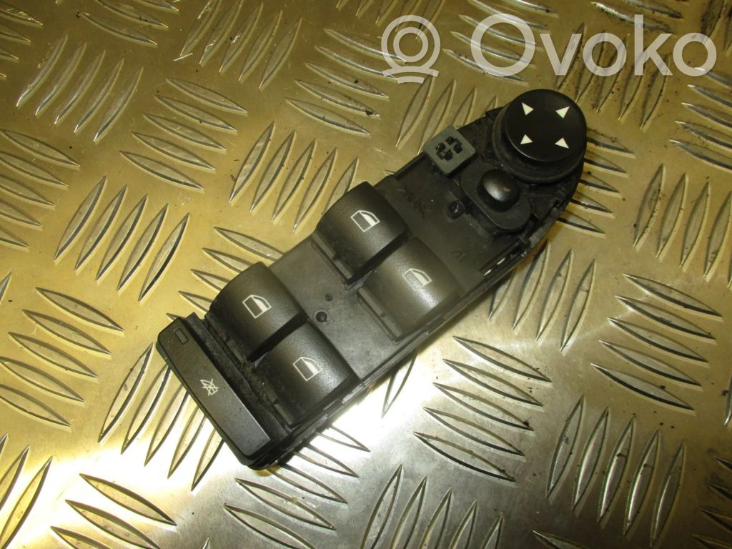 BMW 5 E60 E61 Electric window control switch 