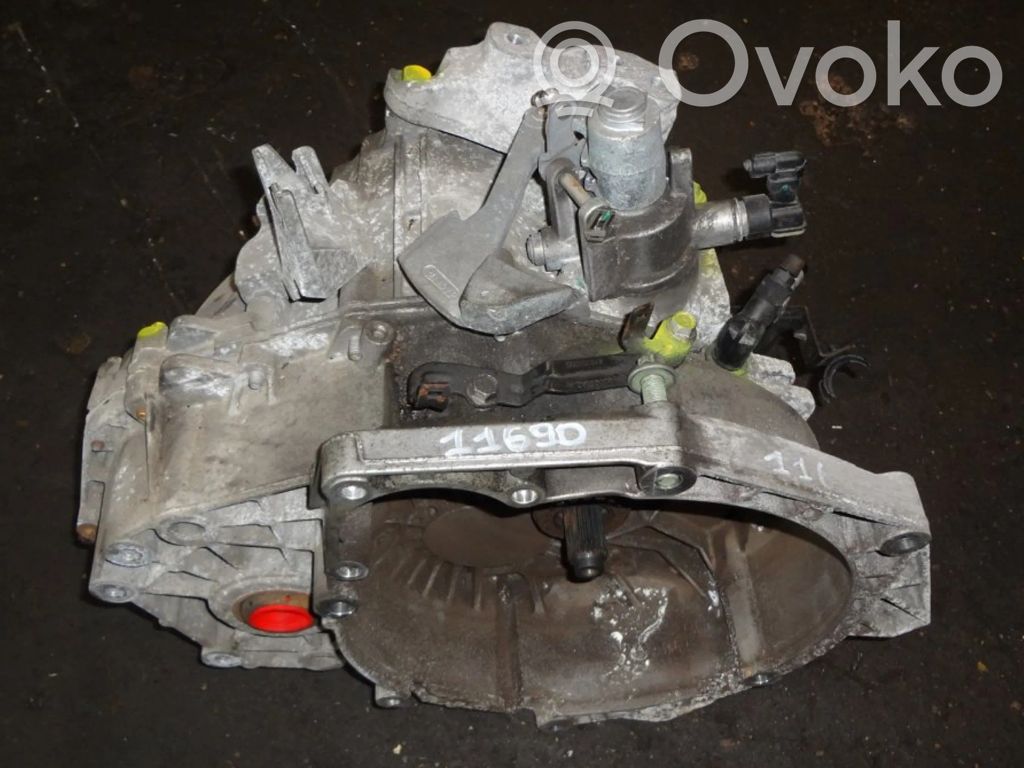 Opel Astra J Manualna 6-biegowa skrzynia biegów 