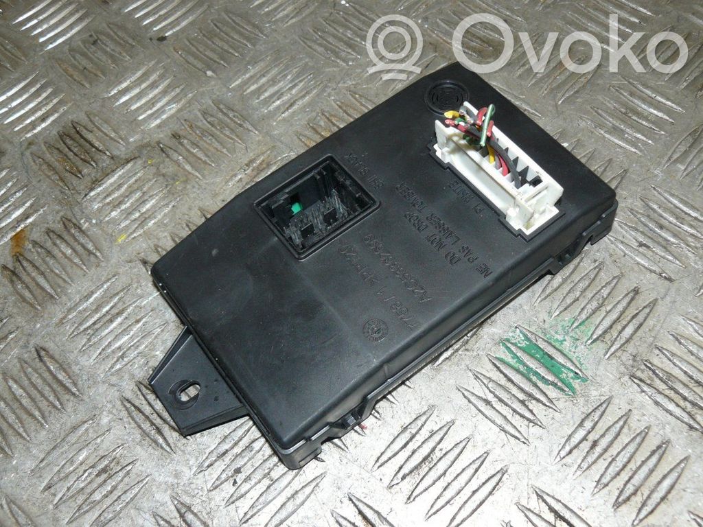 Other control units/modules   U180126002E,8201068825
