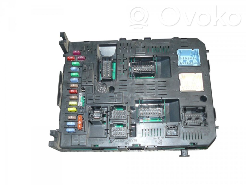 Peugeot Partner Unidad de control/módulo del bloqueo de puertas 