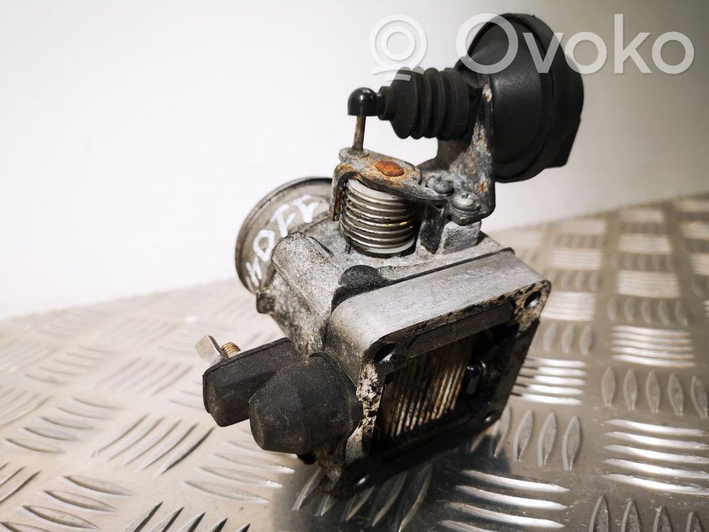 Hyundai i30 Throttle valve 