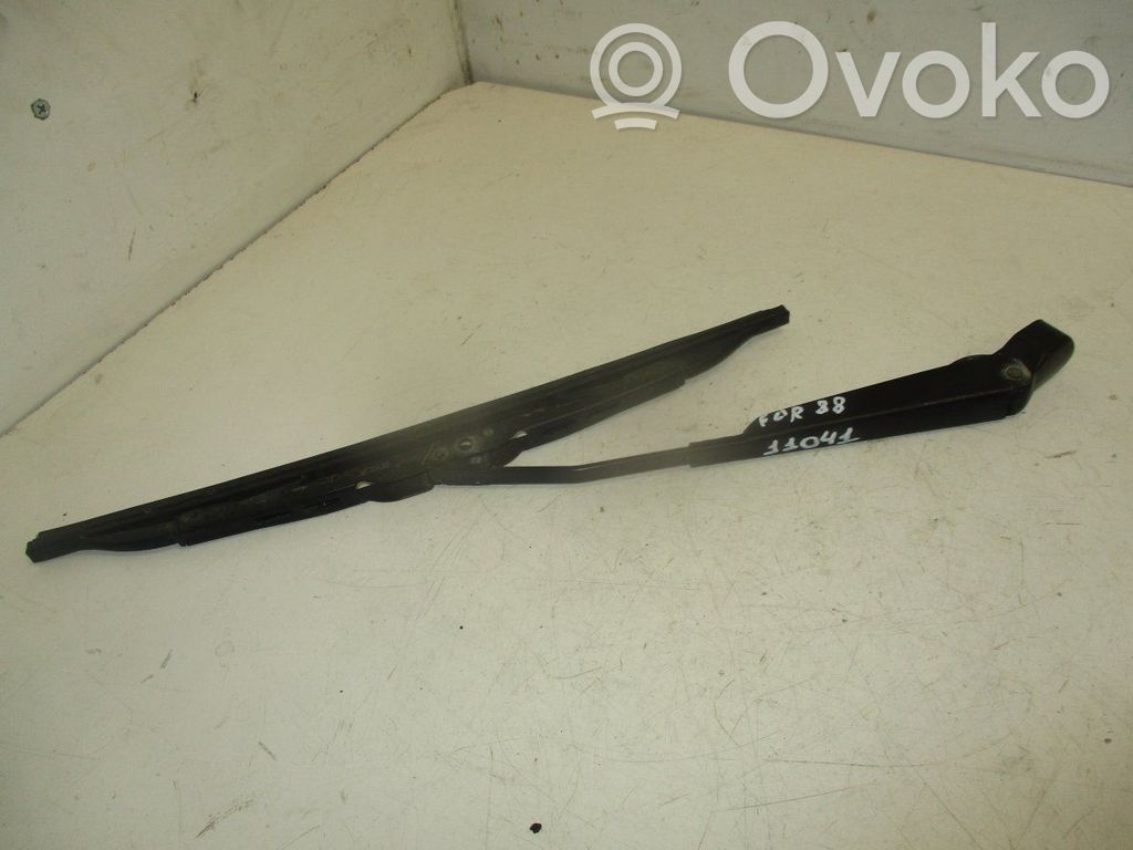 Wischerarm Heckscheibe   6M21A17526BB,1578415