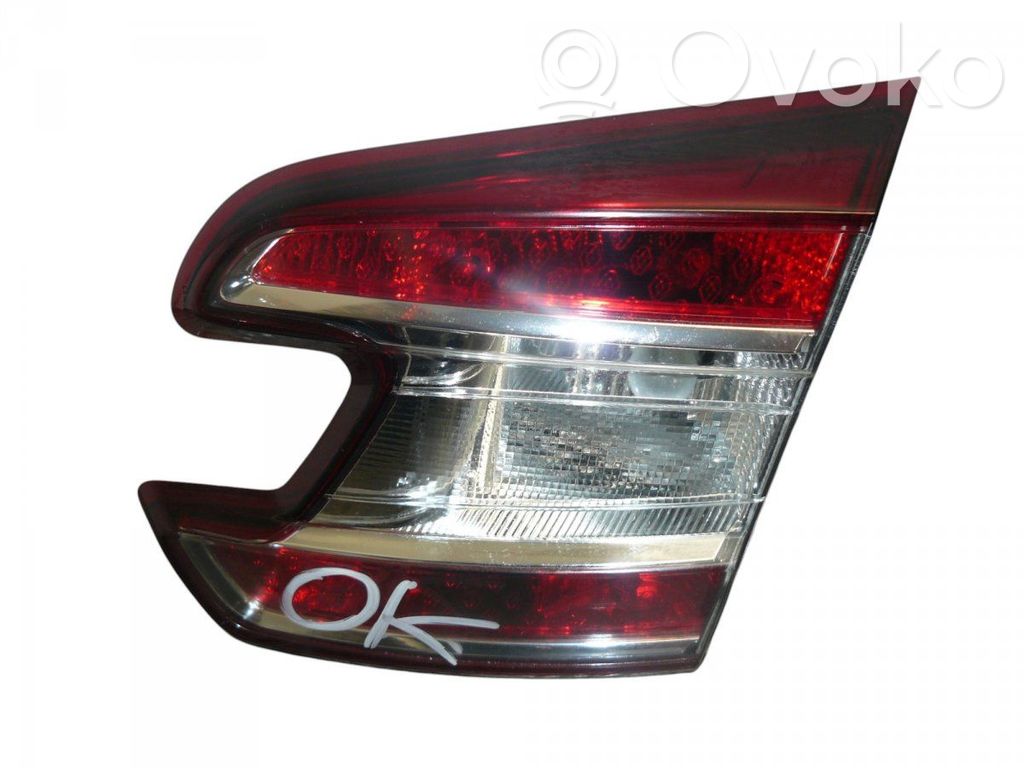 Renault Megane III Lampy tylnej klapy bagażnika 