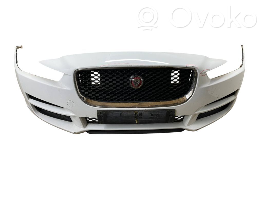 Jaguar XE Front bumper 