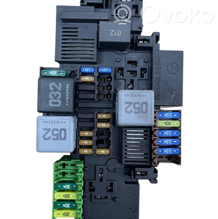 Mercedes-Benz C W205 Fuse box set 