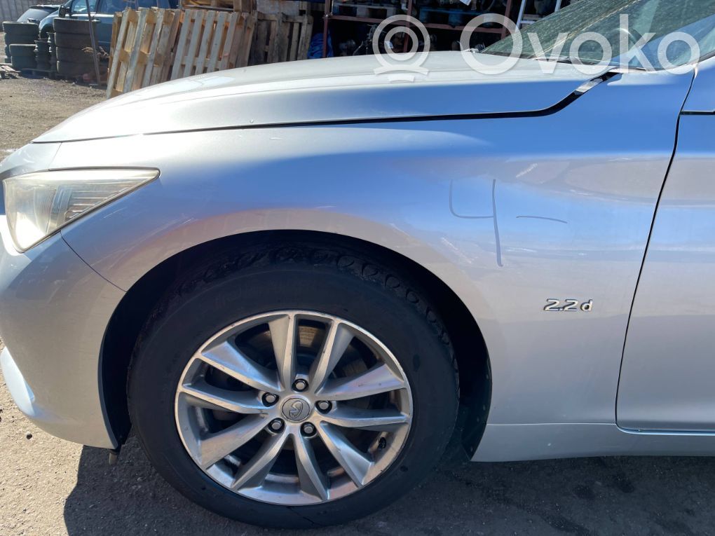 Infiniti Q50 Parafango 