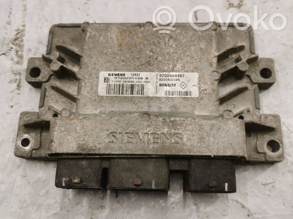 Engine control unit/module   8200454467,S120201108A,8200400246