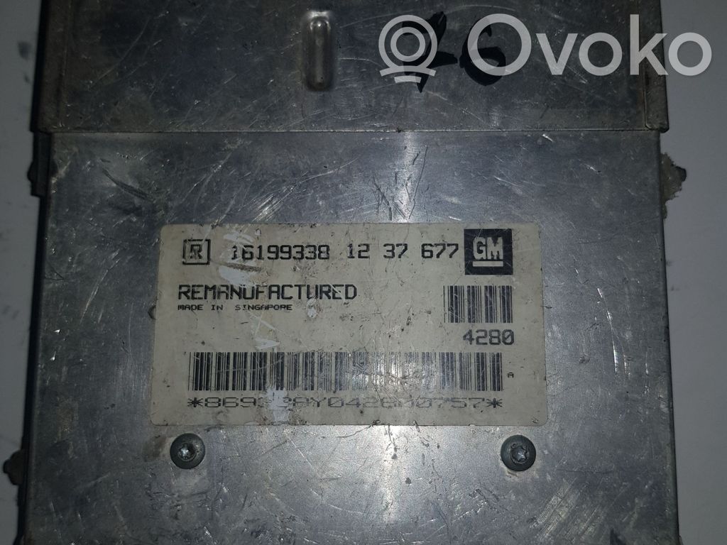Opel Vectra A Engine control unit/module 