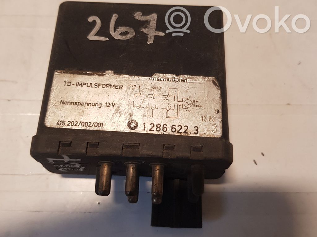 BMW 5 E28 Other relay 