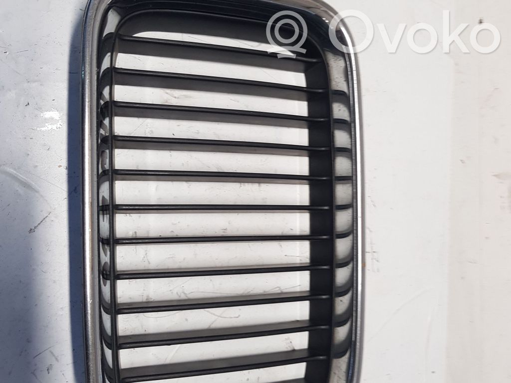 BMW 3 E36 Front grill 