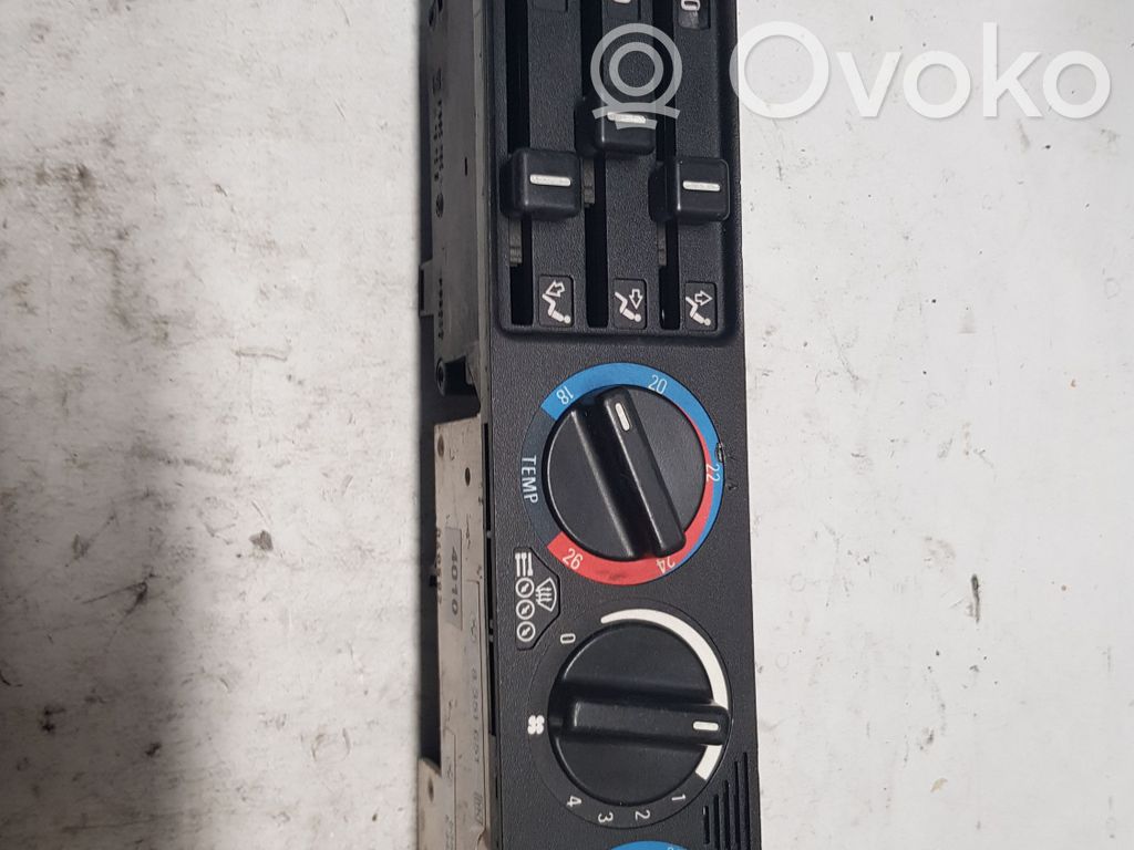 BMW 5 E34 Climate control unit 