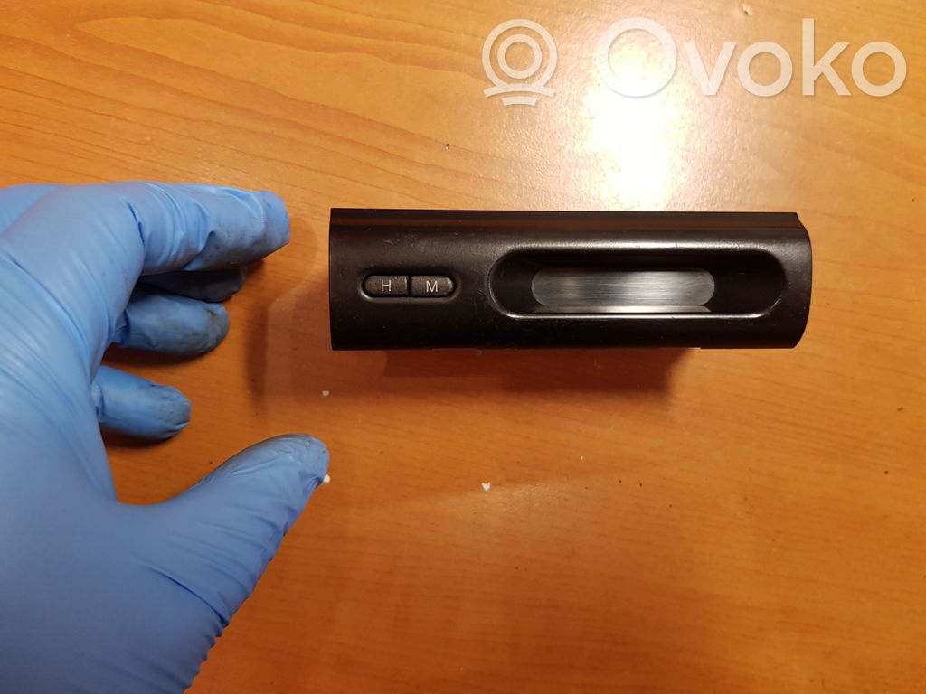 Ford Mondeo MK I Monitori/näyttö/pieni näyttö 