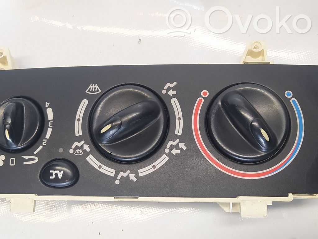 Renault Scenic I Panel klimatyzacji 