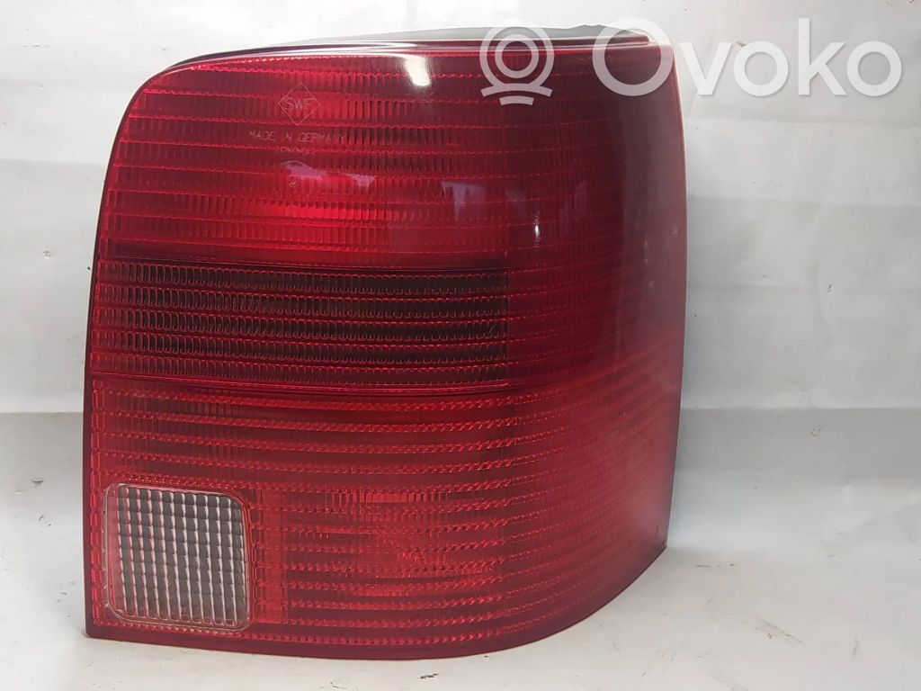 Volkswagen PASSAT B5 Luz trasera/de freno 