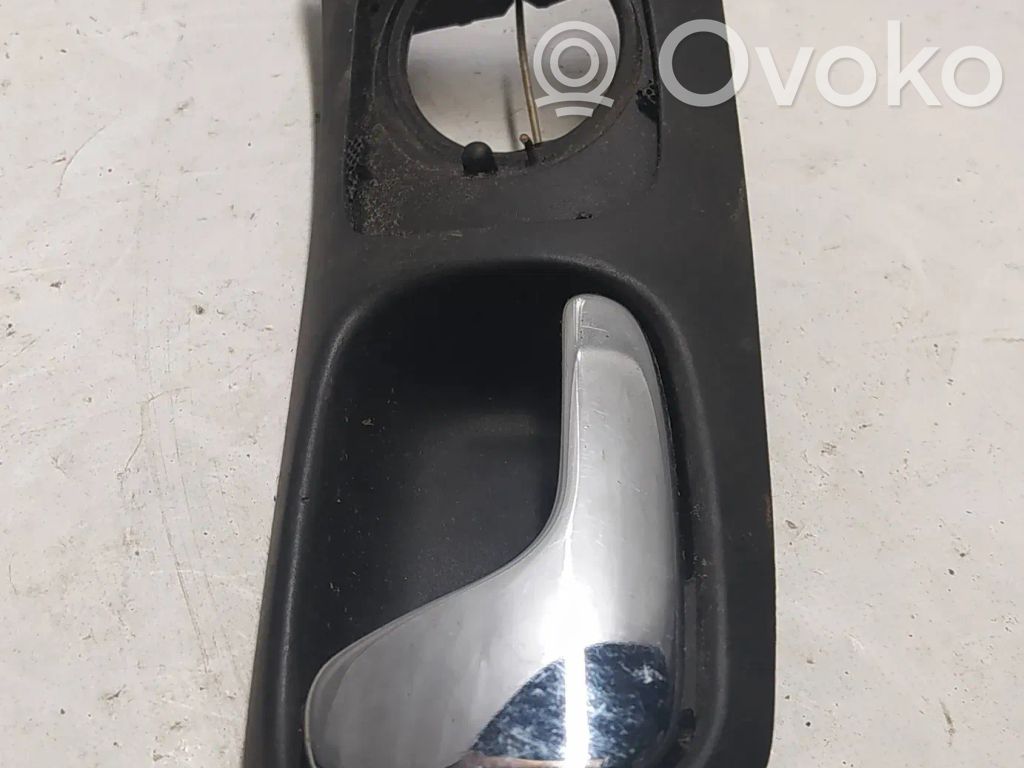 Audi A4 S4 B5 8D Etuoven sisäkahva 