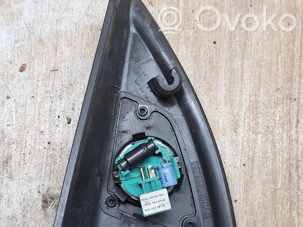Opel Vectra C Maskownica głośnika drzwi przednich 