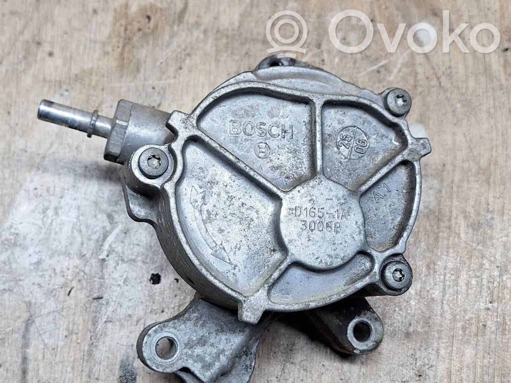 Vacuum pump   D1651A