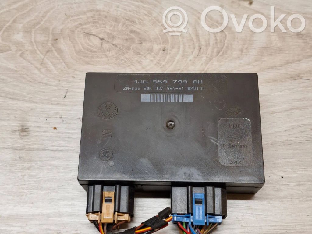Skoda Octavia Mk2 (1Z) Module confort 