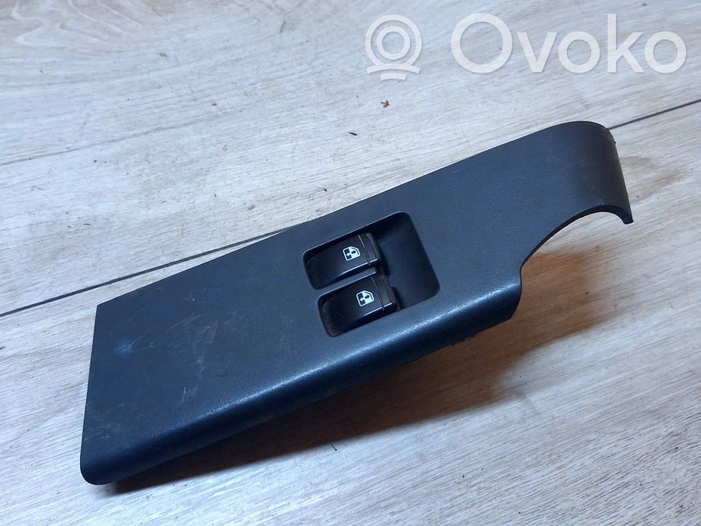 Chevrolet Aveo Electric window control switch 