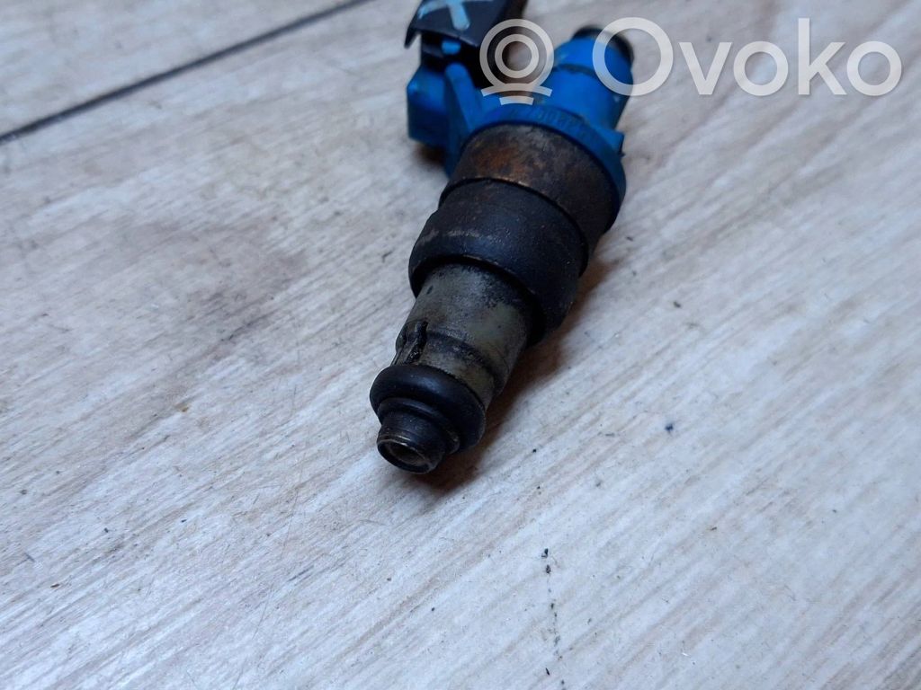 Saab 9-3 Ver2 Inyector de combustible 