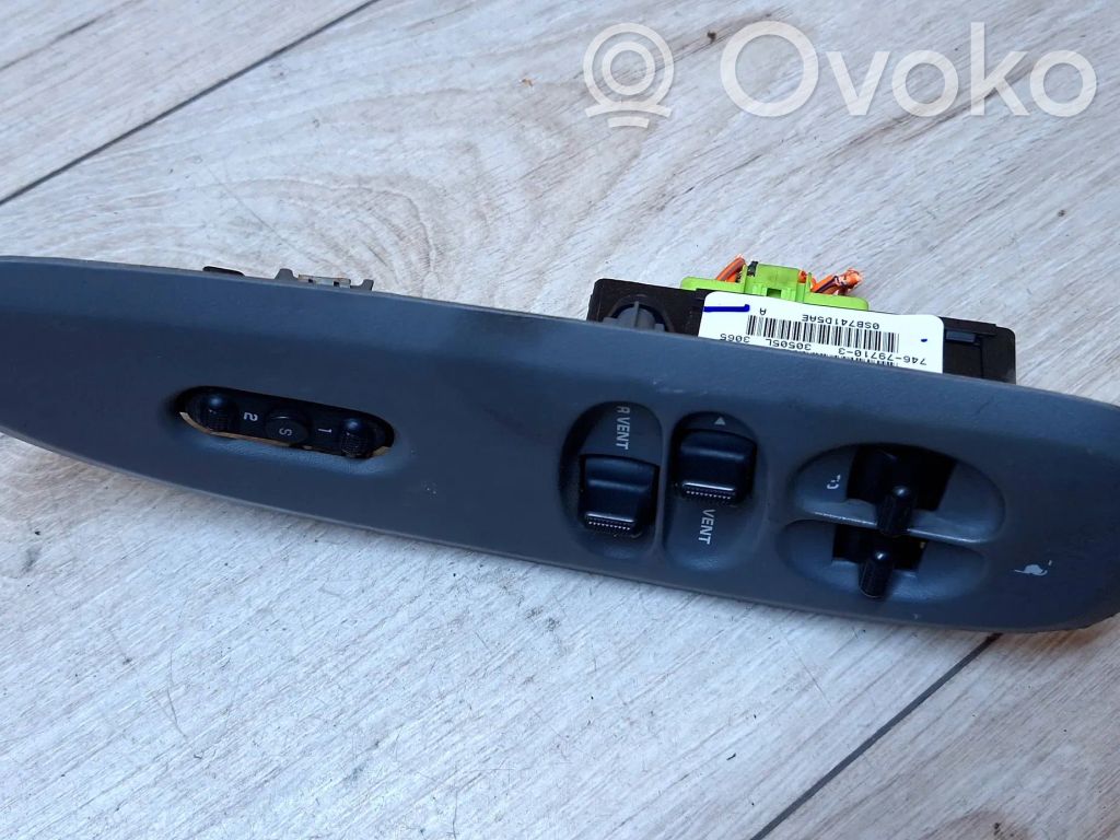Chrysler Voyager Electric window control switch 