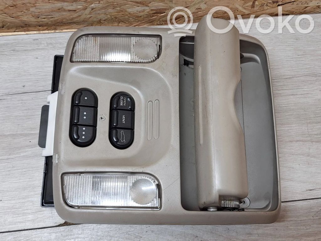 Chrysler Pacifica Front seat light 